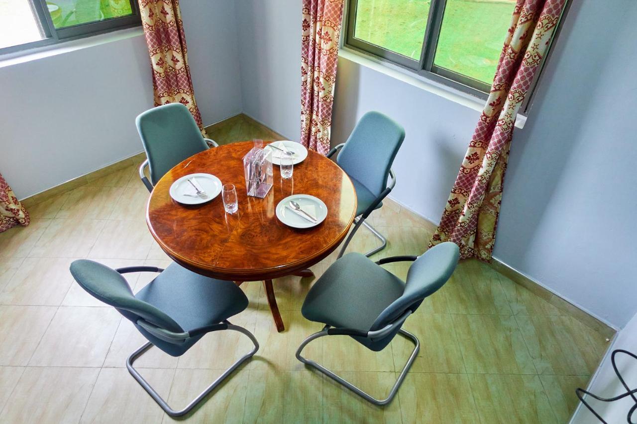 קומסי Indigo Cottage And Apartment מראה חיצוני תמונה