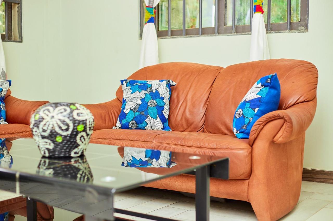 קומסי Indigo Cottage And Apartment מראה חיצוני תמונה
