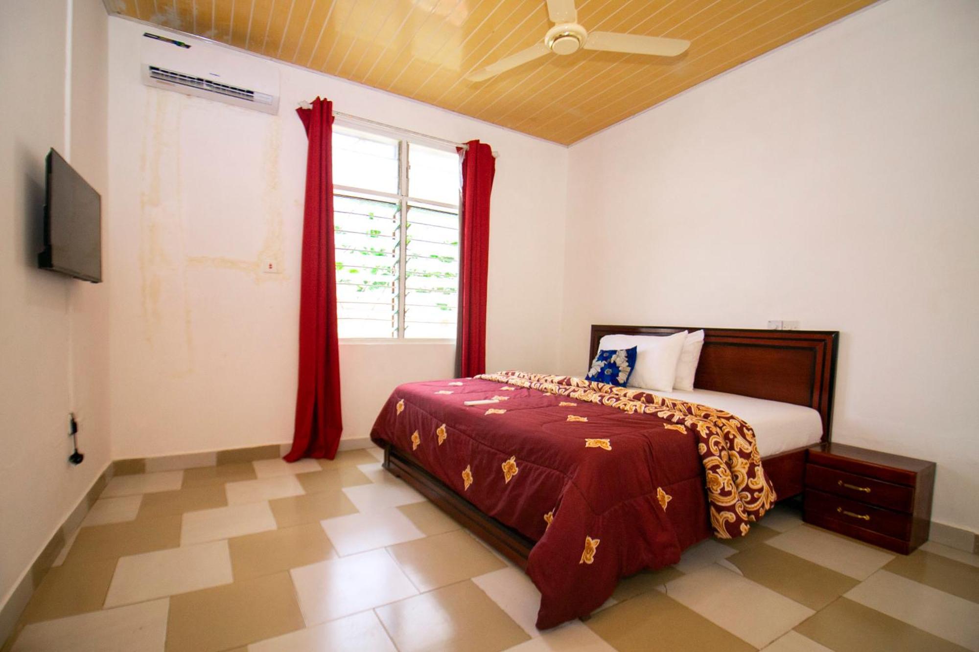 קומסי Indigo Cottage And Apartment מראה חיצוני תמונה